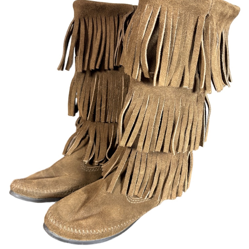 Minnetonka 3-Layer Fringe Suede Boots Brown Women’s Size 7